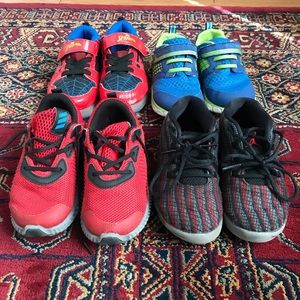 Boys size 9 1/2 - 11 tennis shoes